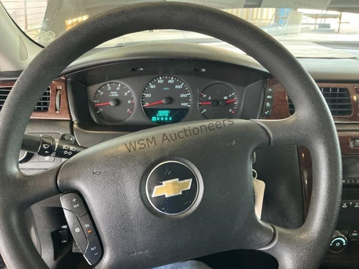 2011-chevrolet-impala-sdn-image-14