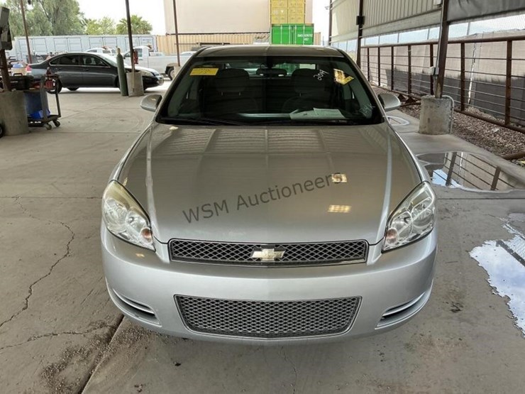 2014-chevrolet-impala-sdn-image-3