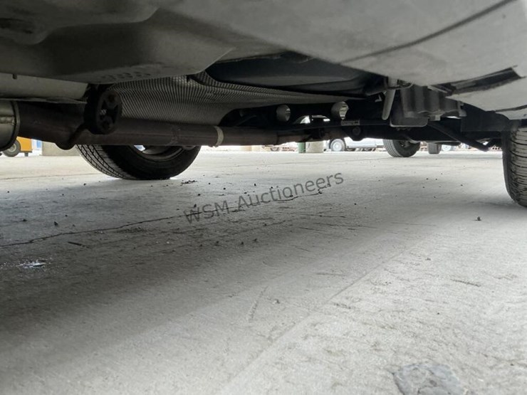 2017-ford-taurus-sdn-image-25