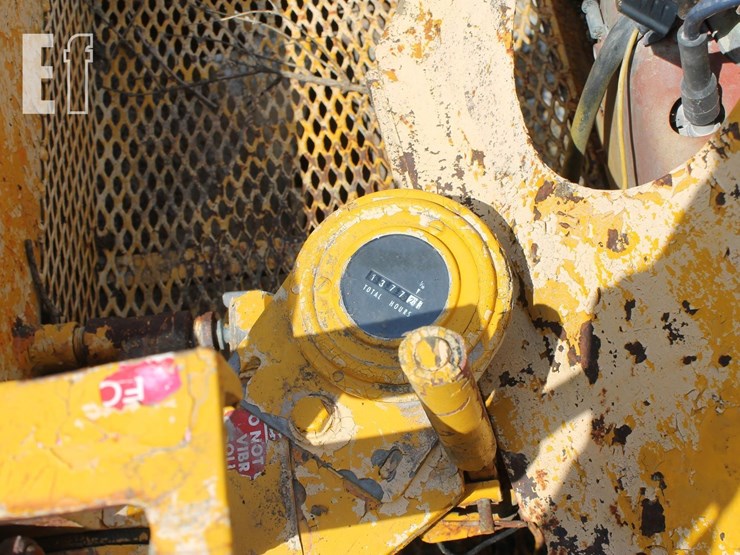 asphalt-roller-10017-image-4