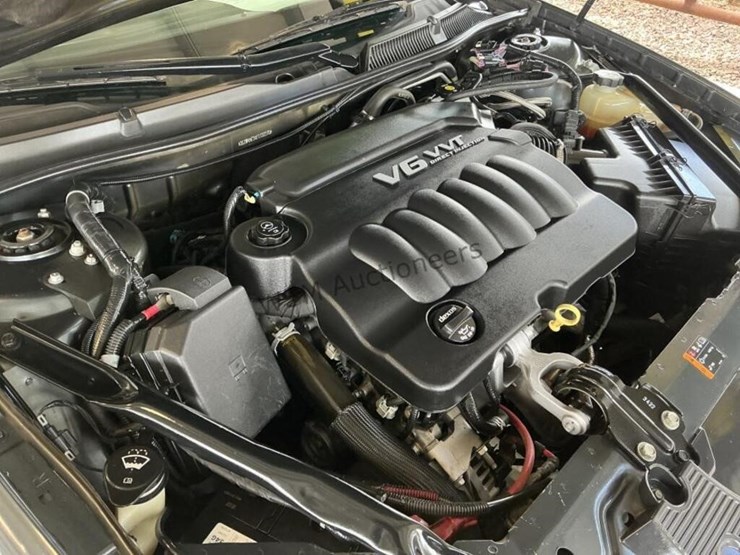 2014-chevrolet-impala-sdn-image-13