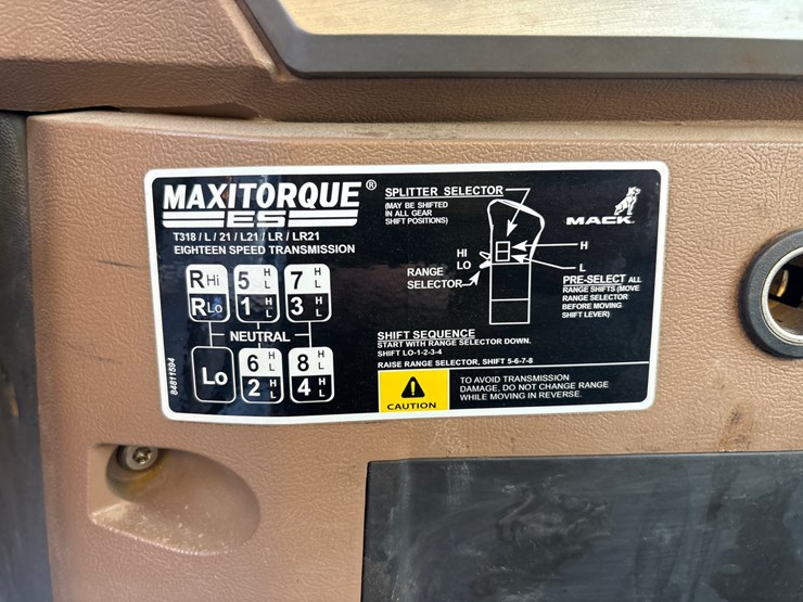 #35843-•-2012-mack-gu713-quad-axle-dump-truck-image-17