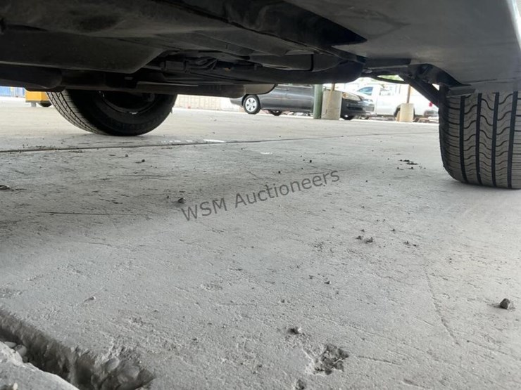2011-chevrolet-impala-sdn-image-24